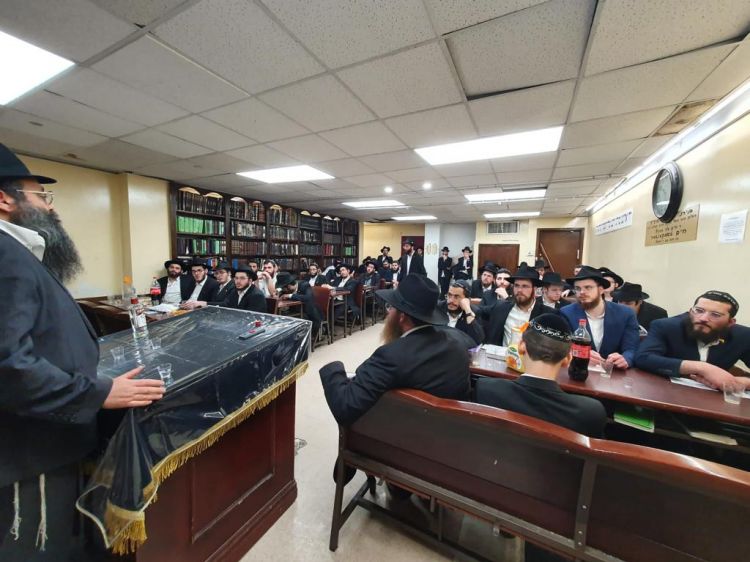 בית חב"ד 770 בכנס הערכות לקראת עונת הקיץ